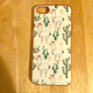 An iPhone 6s/6/7/8 case with llamas all over it!!